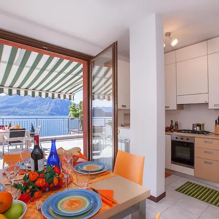 Apartment Fiumelatte Sleeps 3